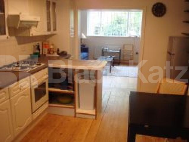 			New Instruciton, 1 Bedroom, 1 bath, 1 reception Flat			 Ellington Street, BARNSBURY